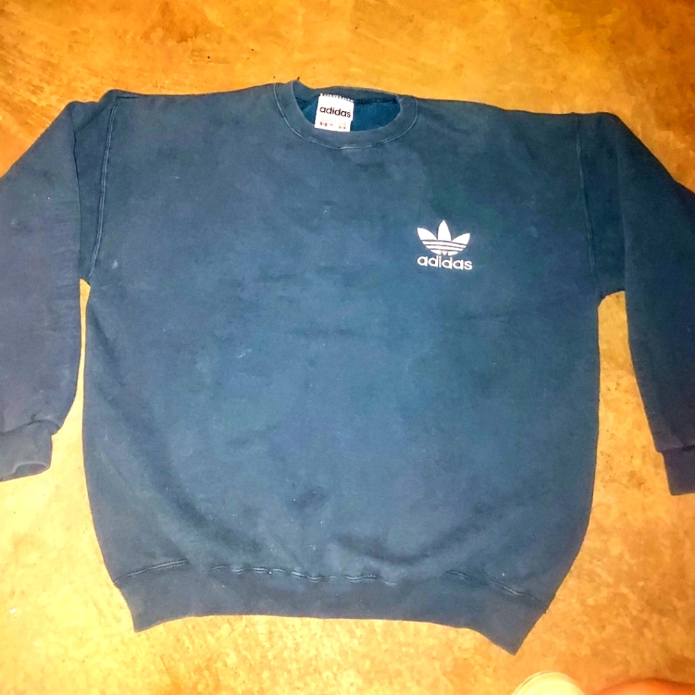 Vintage adidas crew neck sweatshirt medium